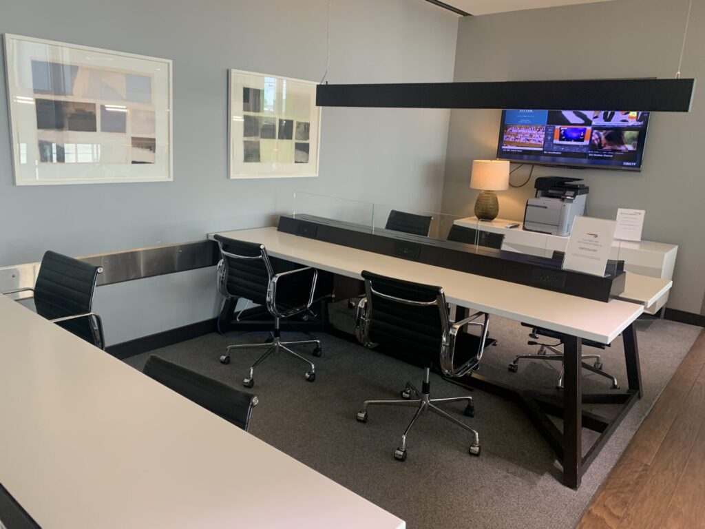 Flying Business reviews the British Airways Lounge in Washington Dulles' Airport, in Concourse B - which also serves as a Priority Pass Lounge.