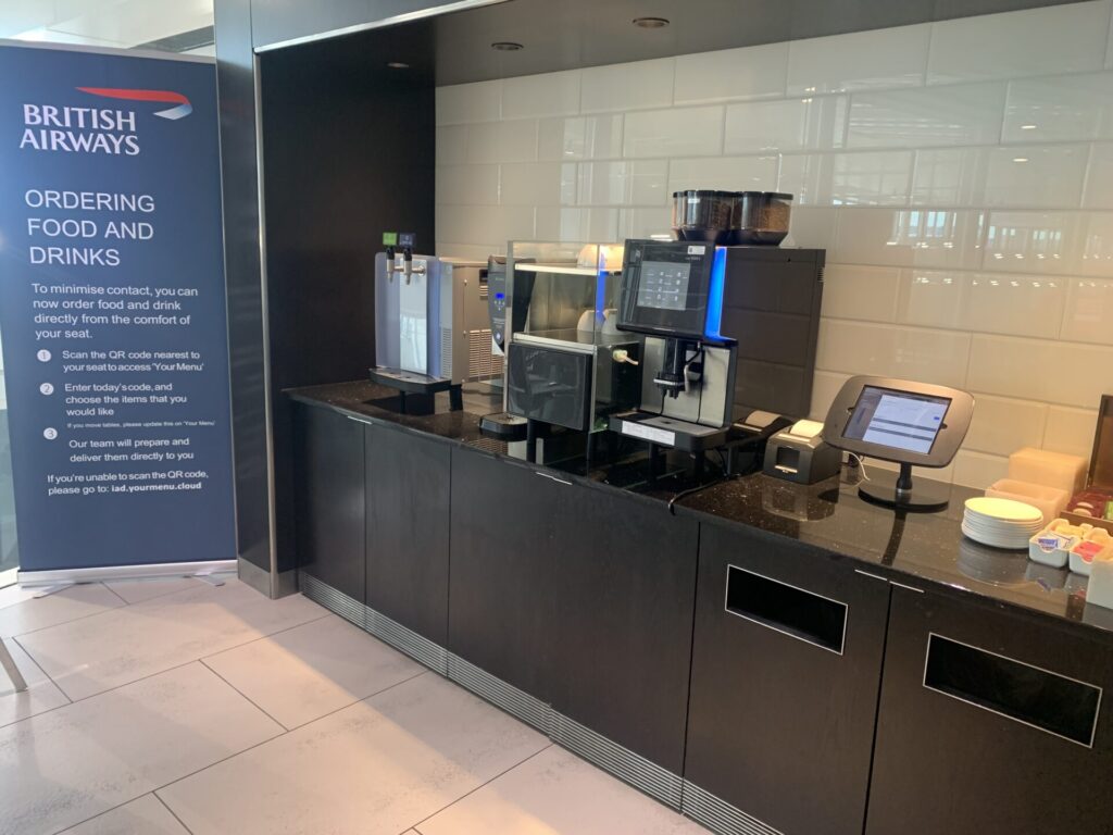 Flying Business reviews the British Airways Lounge in Washington Dulles' Airport, in Concourse B - which also serves as a Priority Pass Lounge.