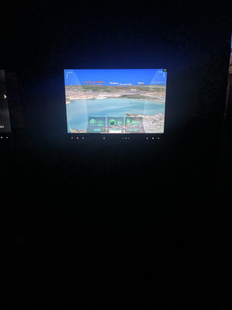 Neil Scrivener reviews the American Airlines Transcon route from San Fransisco (SFO) to New York (JFK) on the A321T.