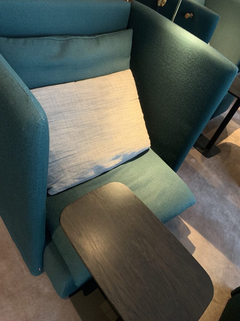 Flying Business reviews the Cathay Pacific First and Business Class Lounges at Heathrow's Terminal 3.