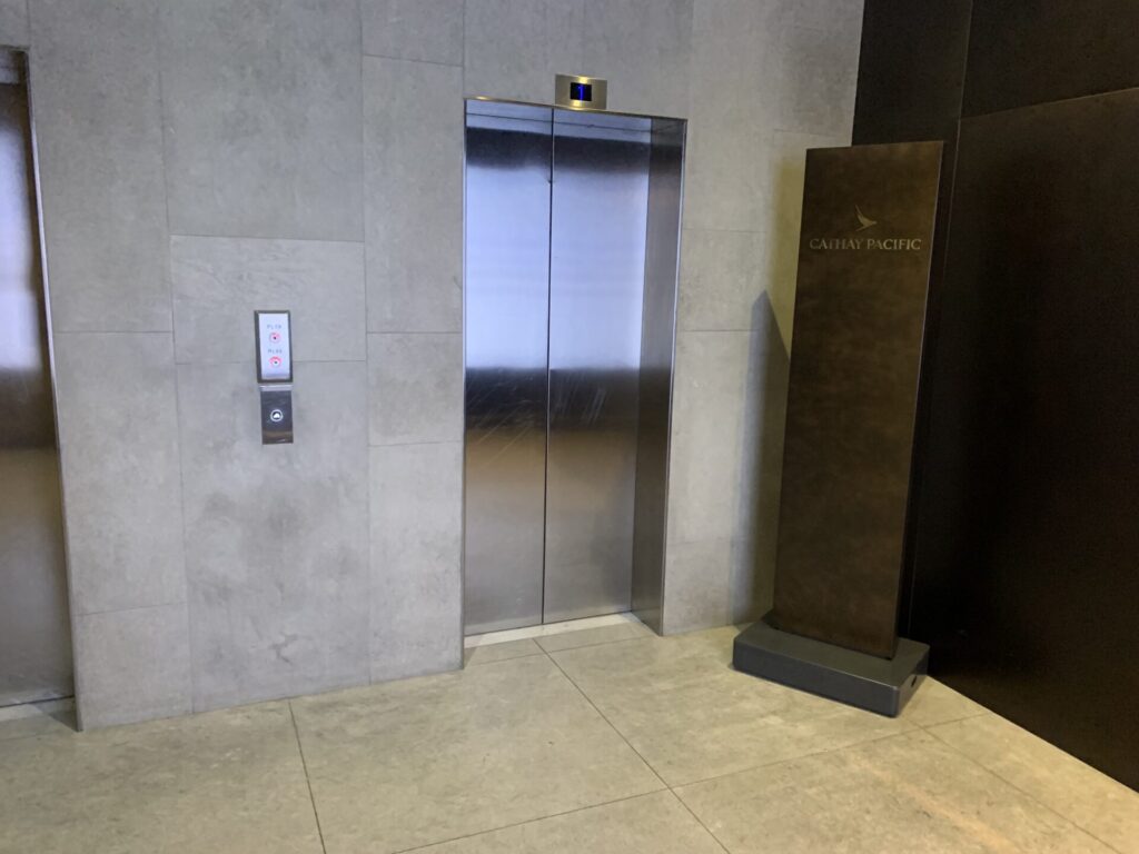 Flying Business reviews the Cathay Pacific First and Business Class Lounges at Heathrow's Terminal 3.