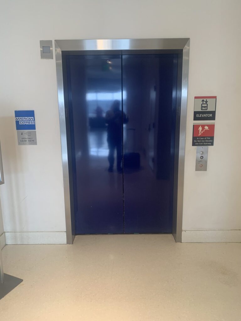 Flying Business reviews the American Express Centurion Lounge at Philadelphia's International Airport.