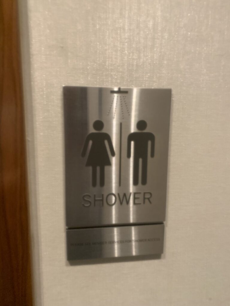 Flying Business reviews the American Express Centurion Lounge at Philadelphia's International Airport.