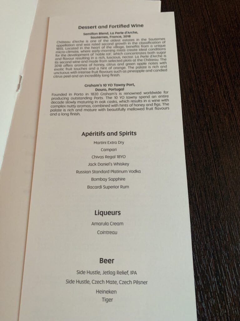 Neil Scrivener reviews a flight from Dublin to Abu Dhabi with Etihad on the EY42 787-9 in Business Class.