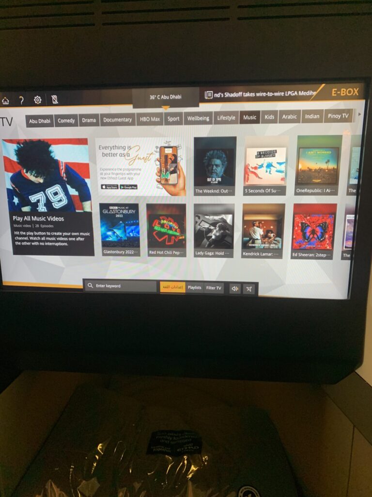 Neil Scrivener reviews a flight from Dublin to Abu Dhabi with Etihad on the EY42 787-9 in Business Class.