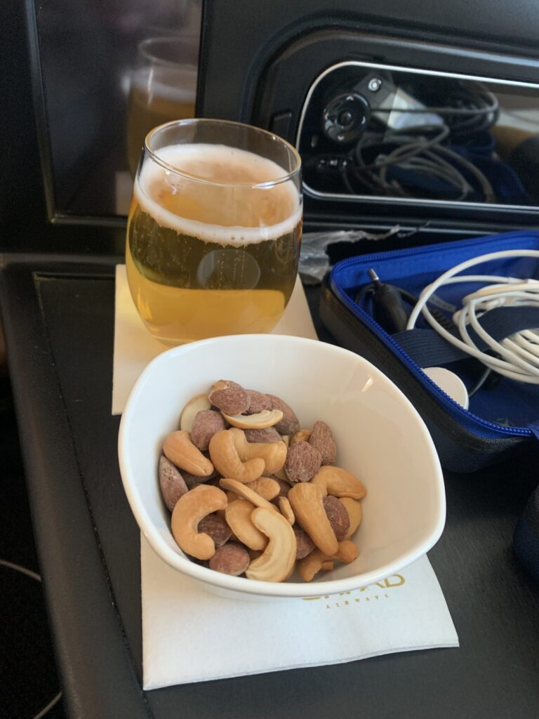 Neil Scrivener reviews a flight from Dublin to Abu Dhabi with Etihad on the EY42 787-9 in Business Class.