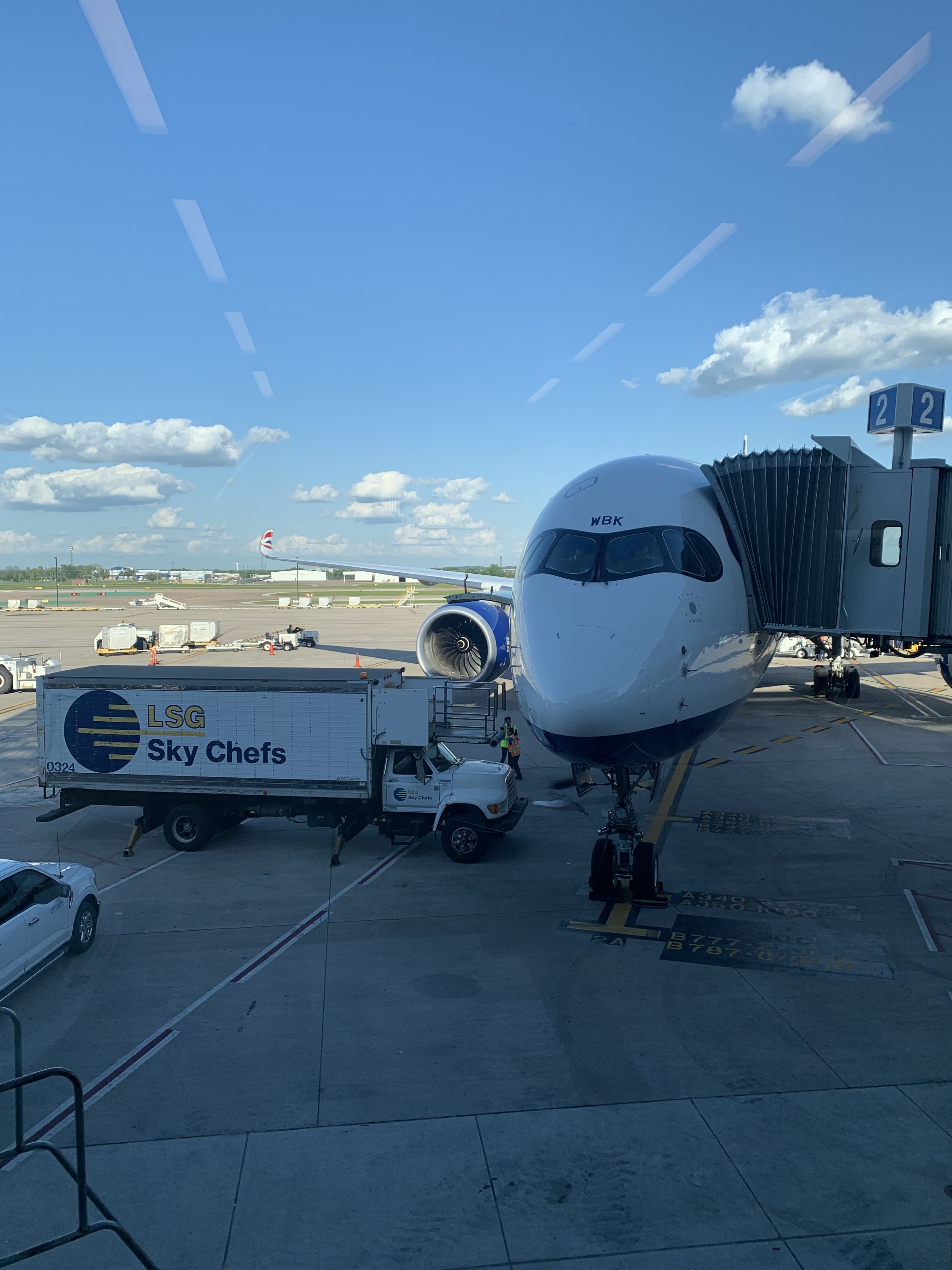 Neil Scrivener reviews British Airways Club Suites (Business Class) from Austin to London on BA190 (AUS to LHR).