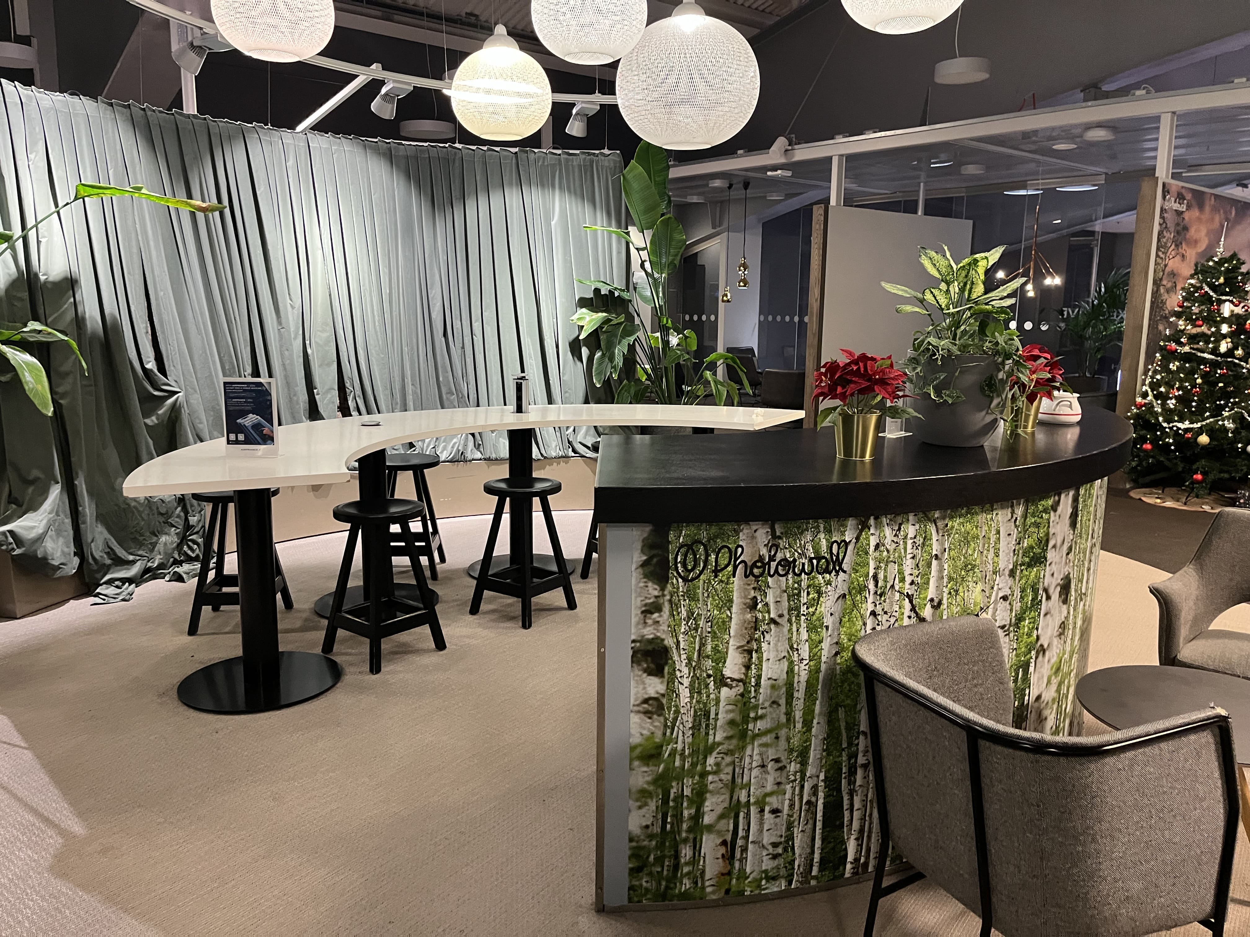 Neil Scrivener reviews the Pearl Lounge in Arlanda Airport's Terminal 5, accessed by flying Business Class and Priority Pass members.