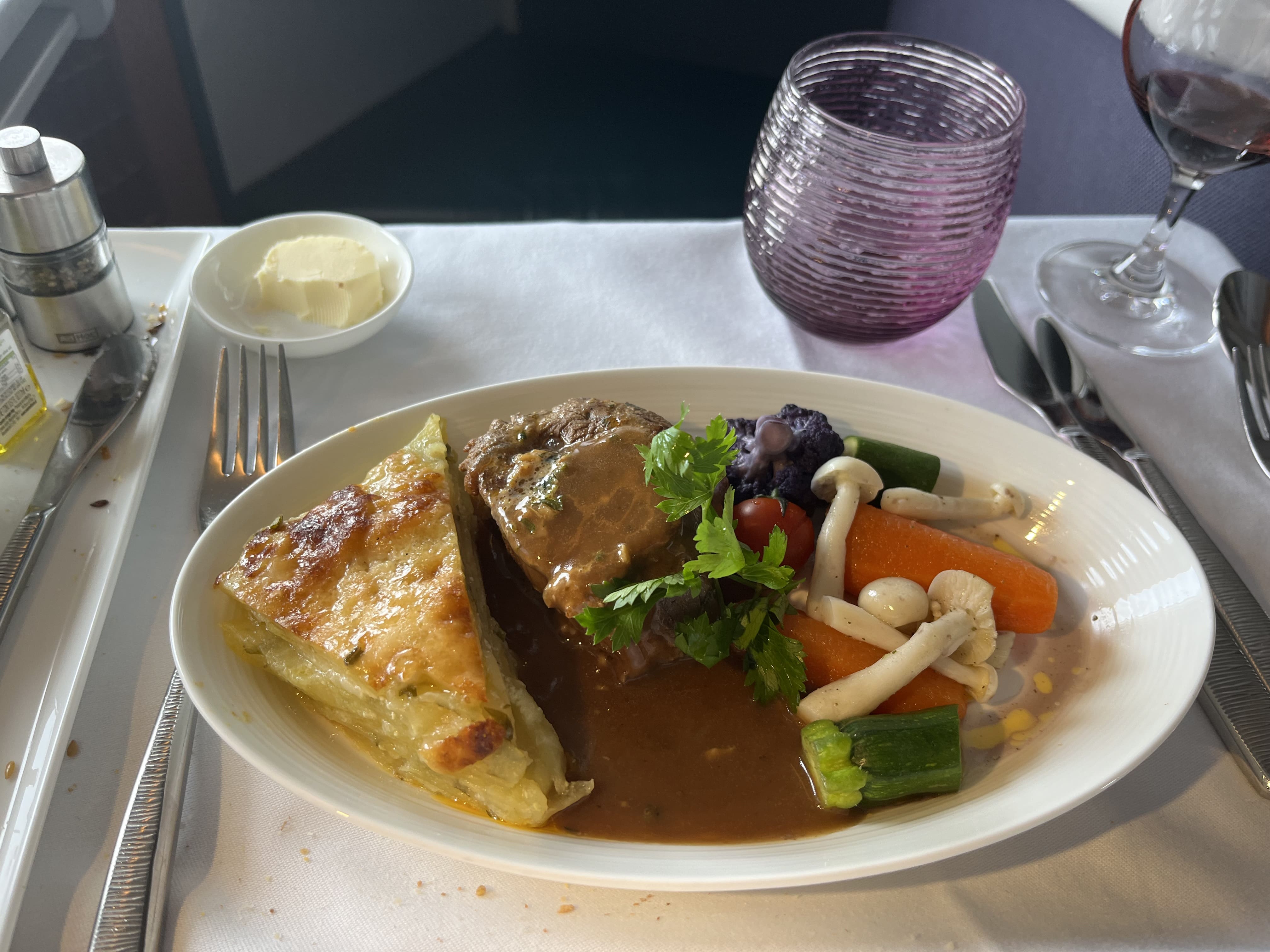 Neil Scrivener reviews Qatar Airways Doha to Male (Maldives) and back on QR672 and QR677 in Business Class. 