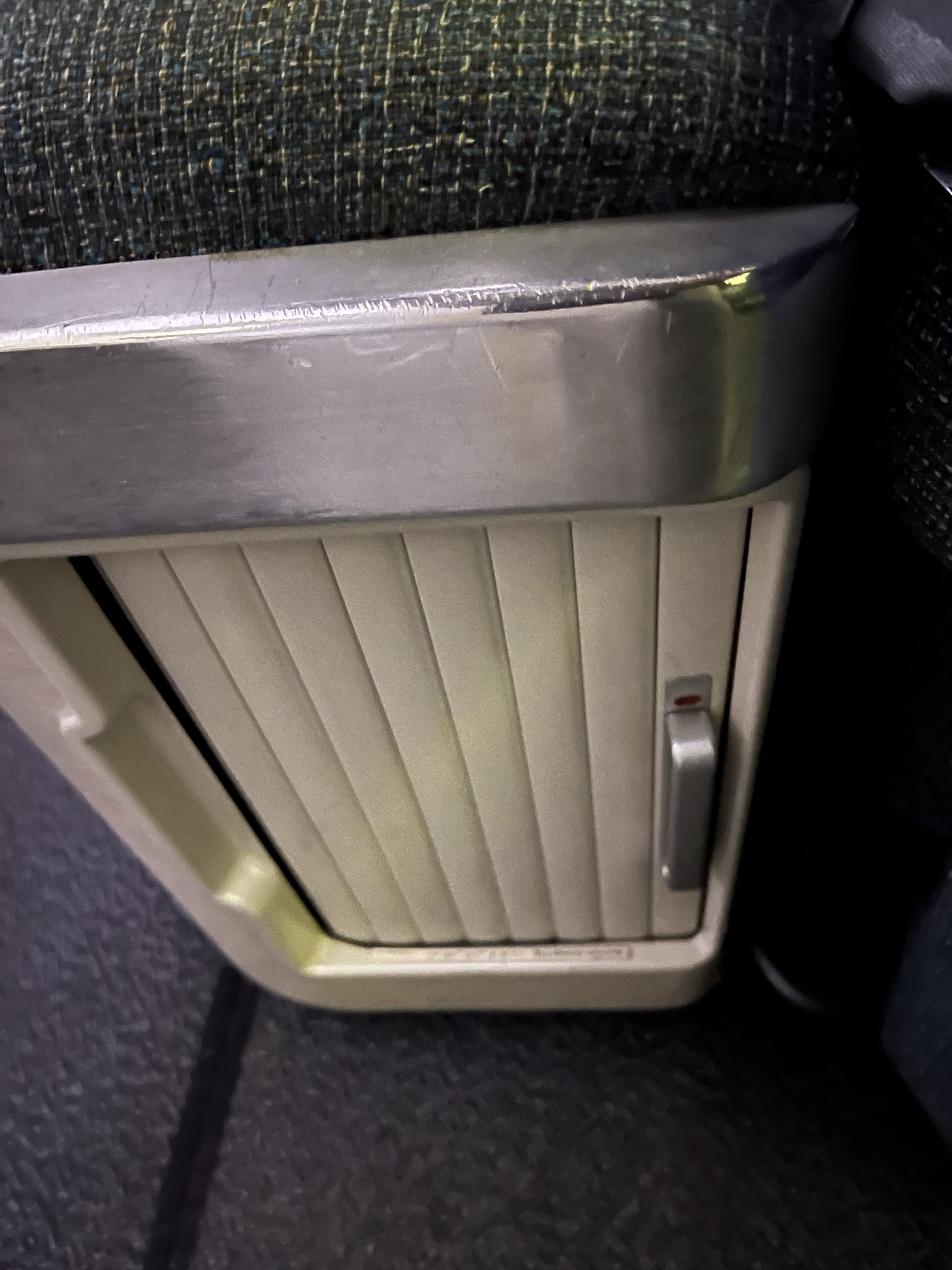 Neil Scrivener reviews Qatar Airways Doha to Male (Maldives) and back on QR672 and QR677 in Business Class. 