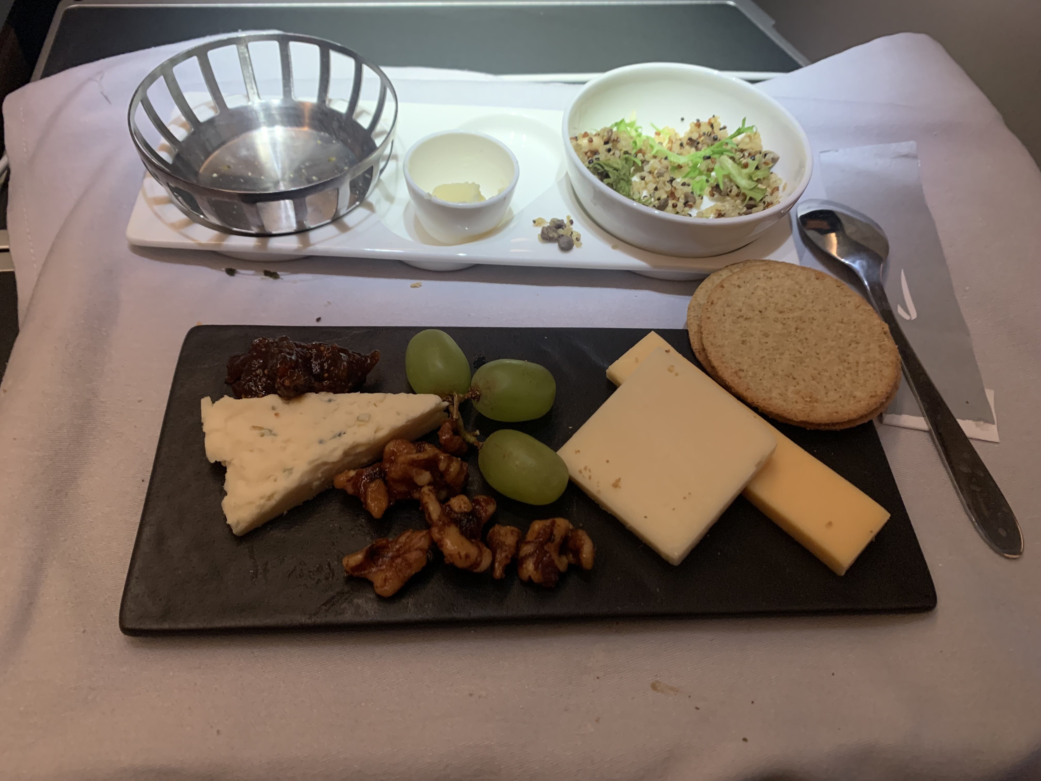 Neil Scrivener reviews British Airways Club Suites (Business Class) from Austin to London on BA190 (AUS to LHR).