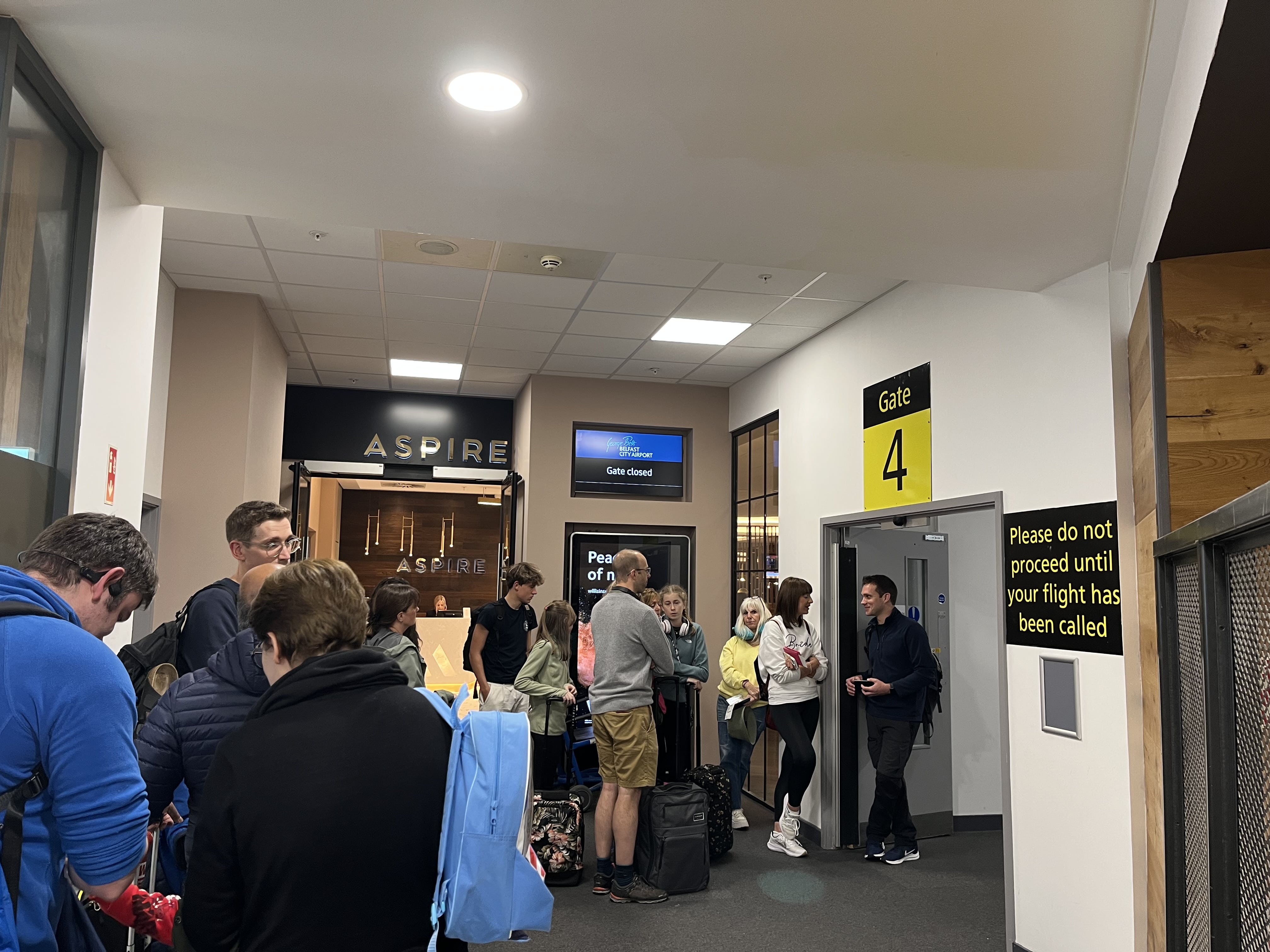 Neil Scrivener reviews the Aspire Lounge in Belfast's City Airport, accessed via British Airways (or Priority Pass).