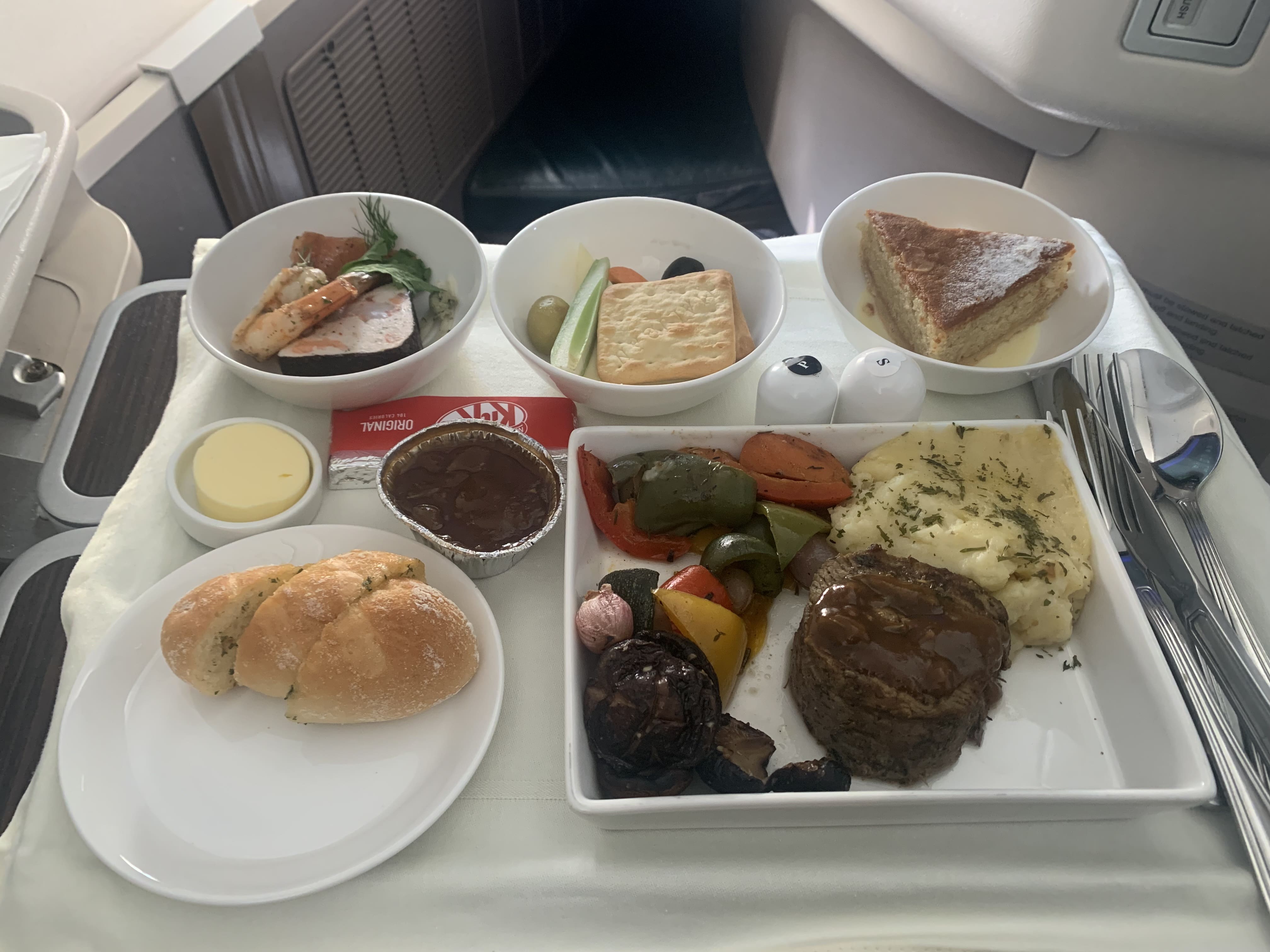 Neil Scrivener reviews Srilankan Airlines Business Class on board UL503 from Colombo to London Heathrow, on the A330-300.