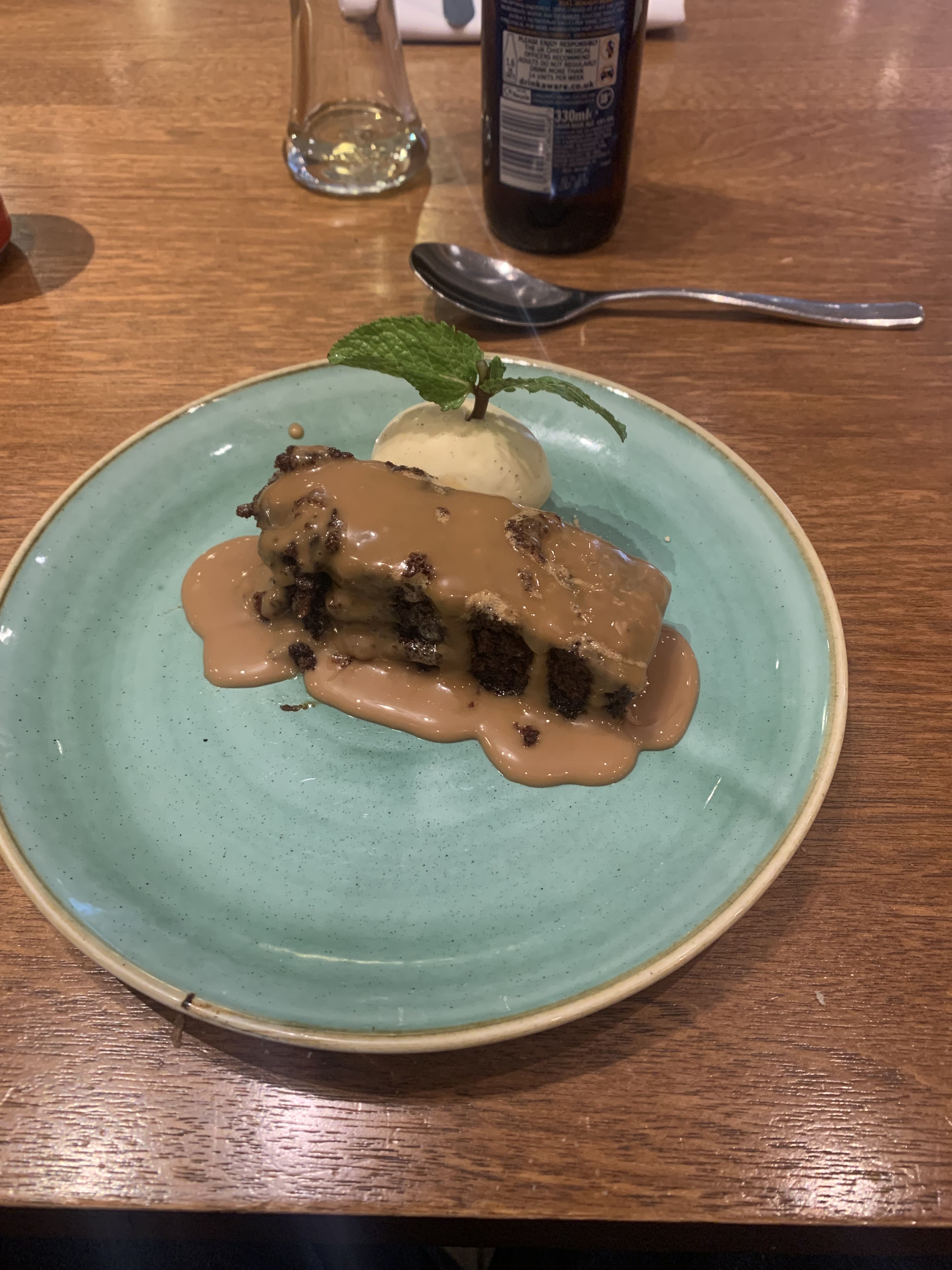 Flying Business reviews the Cathay Pacific First and Business Class Lounges at Heathrow's Terminal 3.