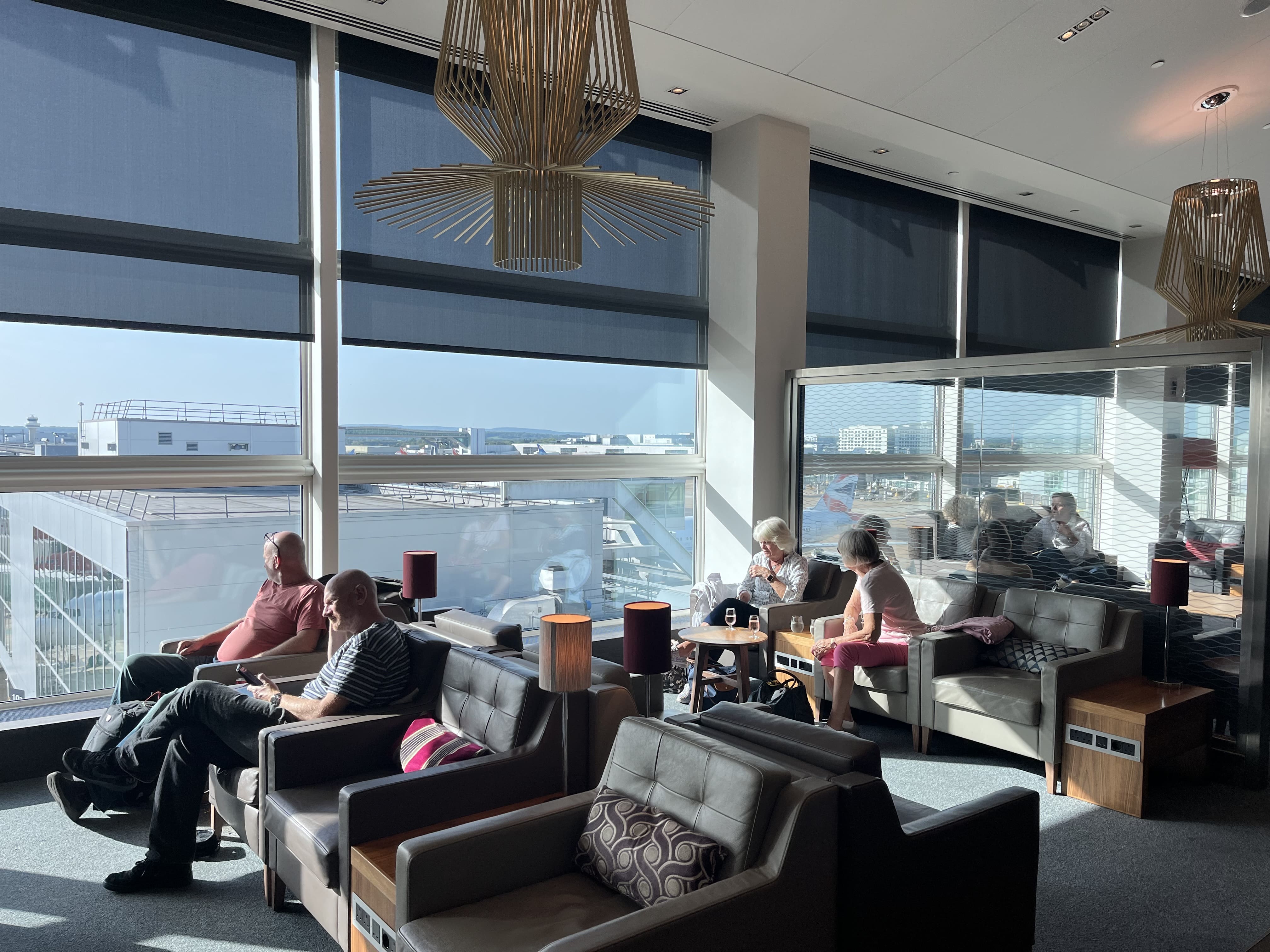 Neil Scrivener reviews the British Airways First and Business Class at Gatwick Airport's South Terminal - available to Club World and OneWorld passengers.