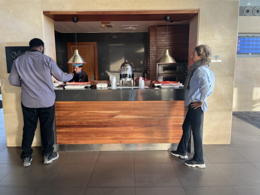 Neil Scrivener reviews the Royal Jordanian Crown Lounge in Amman's Queen Alia International Airport, accessed by through OneWorld membership or flying Business Class.