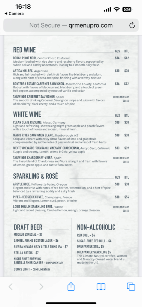 π« Tucked away in BOS Terminal B, the Admirals Club offers solid comfort, snacks, and runway views βοΈ. Not the flashiest, but a welcome break before your next hop. Worth it with a day pass or Oneworld status? You decide. π