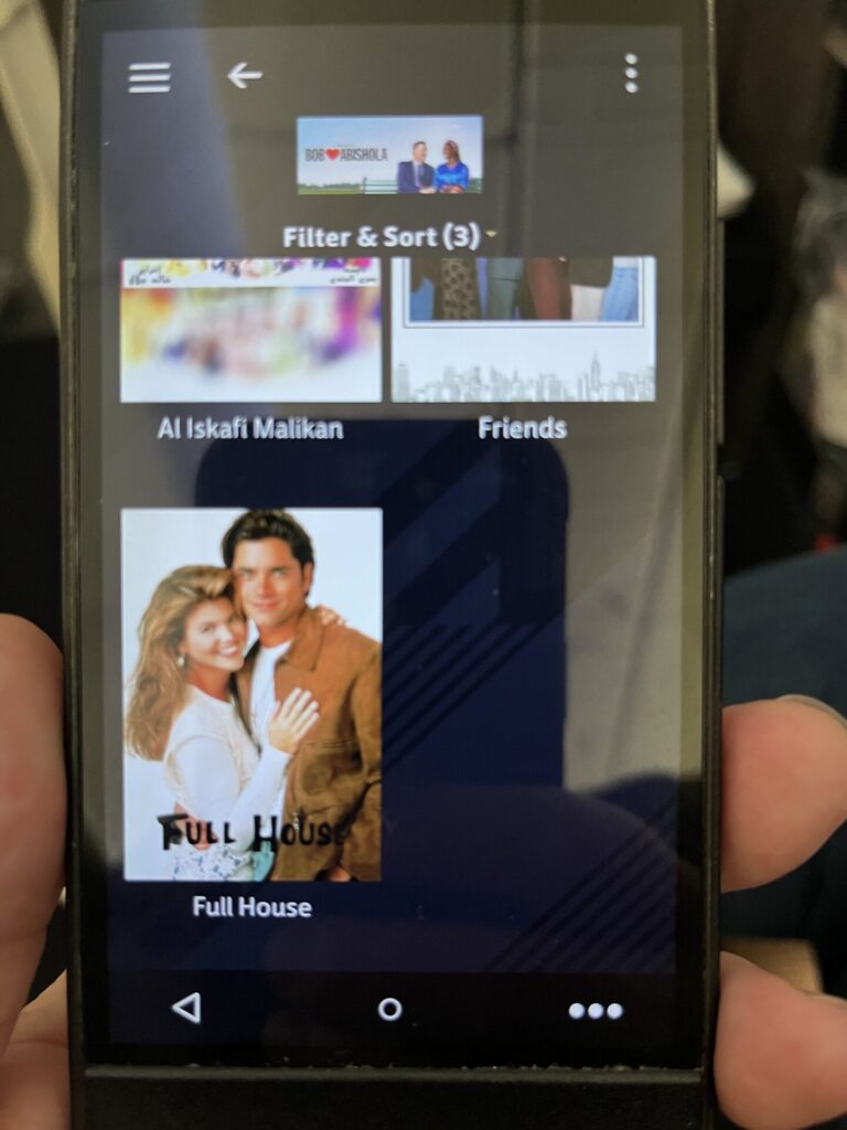 Gulf Air’s 787-9 Falcon Gold cabin from Bahrain to London offers solid hard product - private Apex Suites, good IFE, and decent sleep quality. But service was a letdown: slow, disengaged, and nowhere near 5-star. A comfy seat doesn’t make up for cold crew. ✈️ Thinking of flying Gulf Air? Read this first. 👀👉